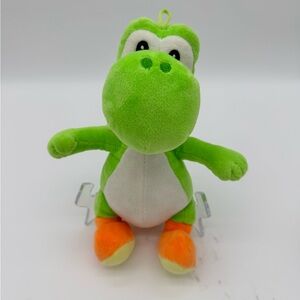 2021 Super Mario Bros Green Yoshi 11" Soft Stuffed Plush Toy